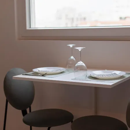 Centro * تيرانا